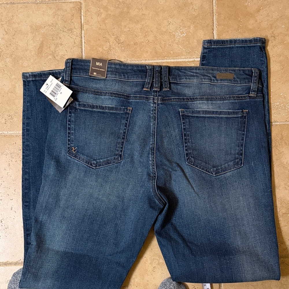 Kut from the Kloth Dark Wash MIA toothpick Skinny Jeans for Women size 14 - Picture 7 of 7
